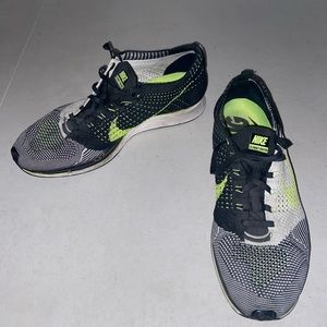 Nike Flyknit Racer Sail Volt